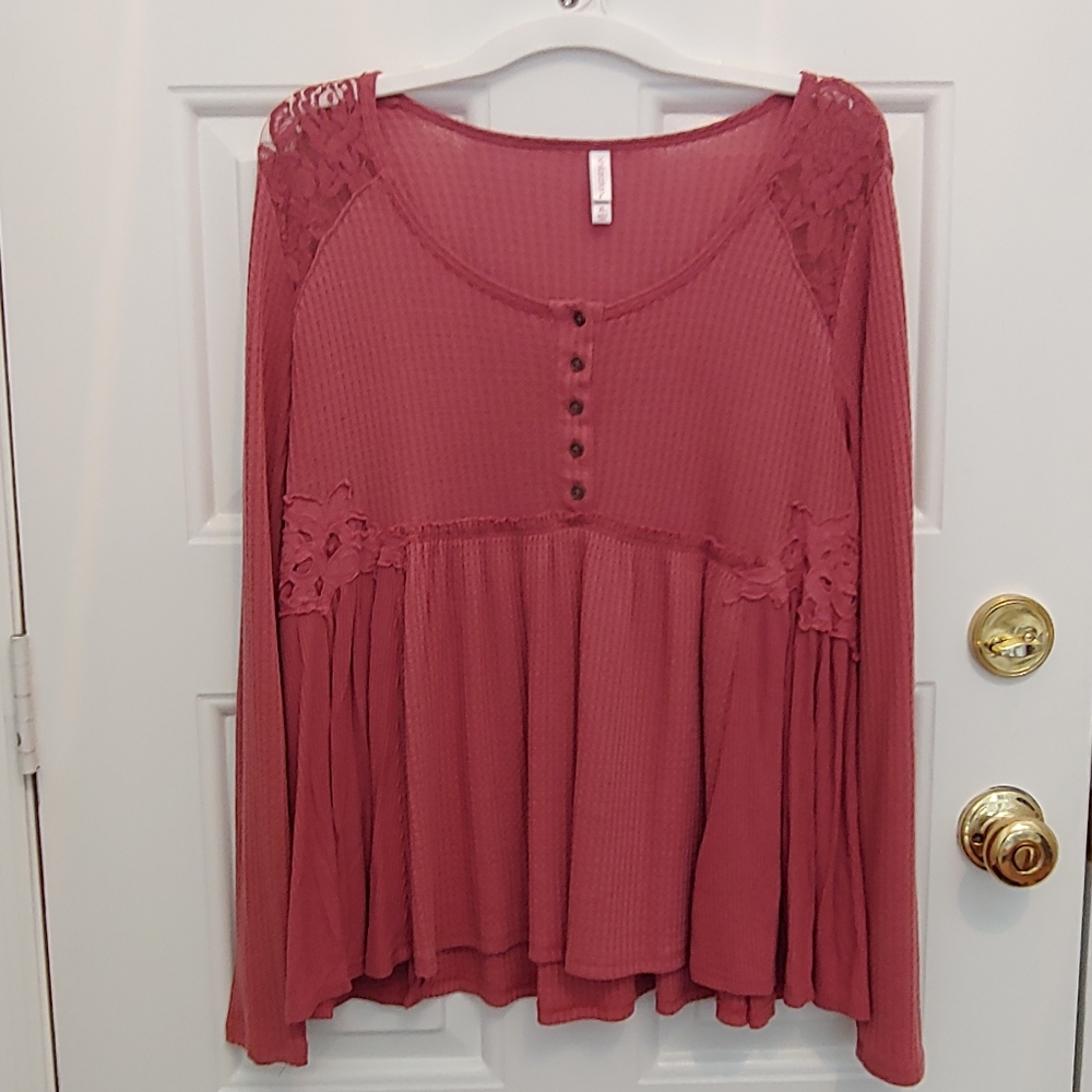 Xhilaration long sleeve tee women's size XL